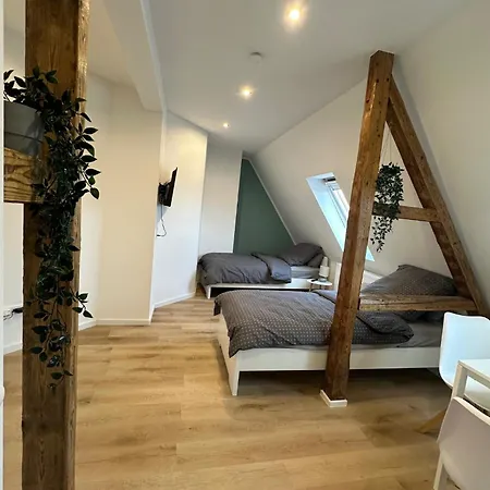 Bege Company Retreat Apartment *
