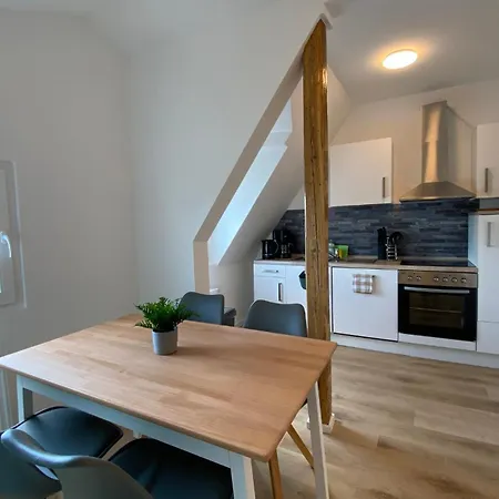 Apartment Bege Company Retreat